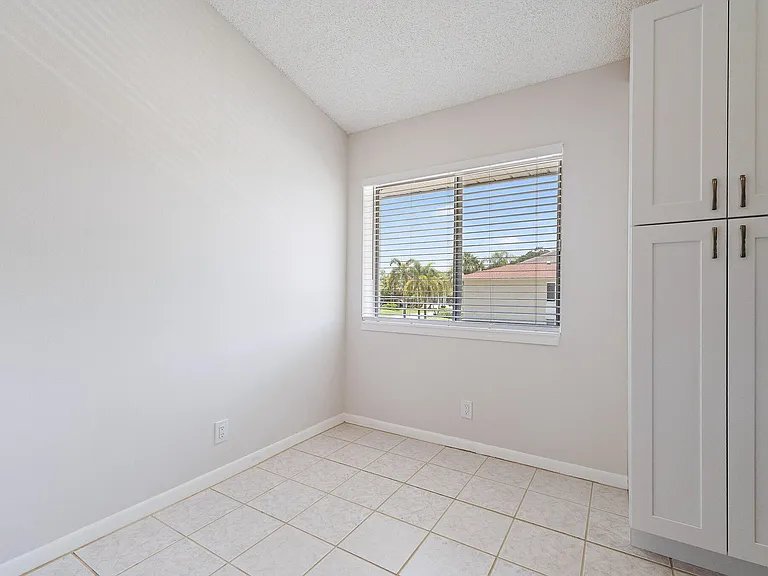 6531 Chasewood Dr #H — Photo 9