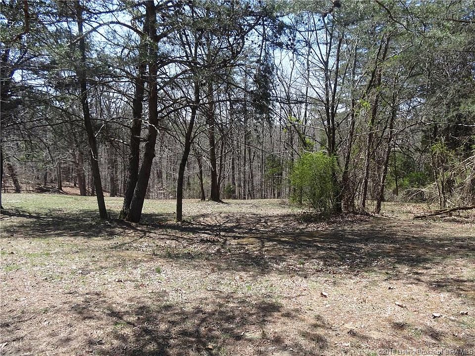 1st image of 621 Mills Ln
