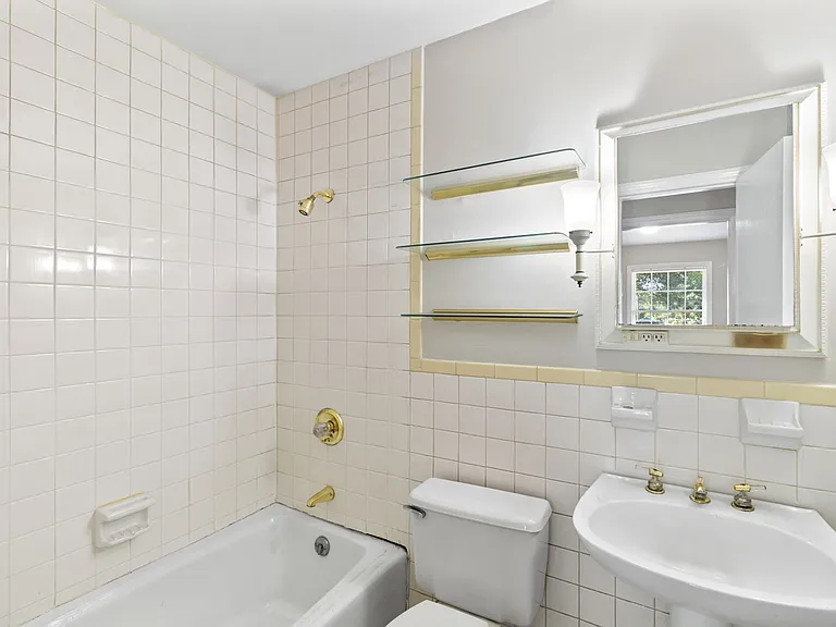 309 Kenwood Dr — Photo 7