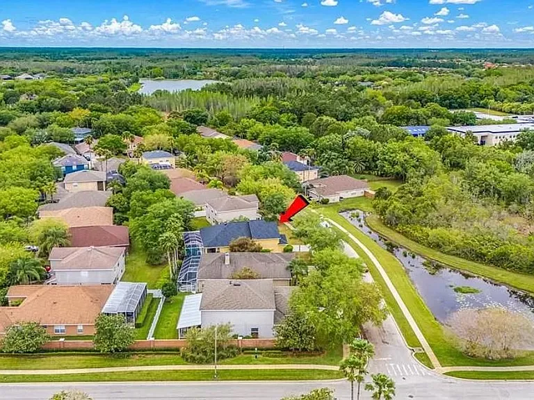 19151 Dove Creek Dr — Photo 25