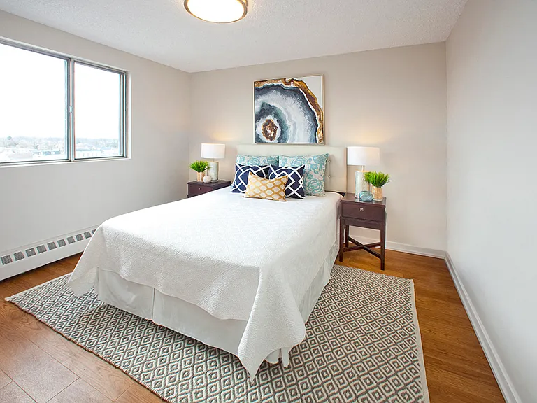 82 Millside Dr — Photo 10