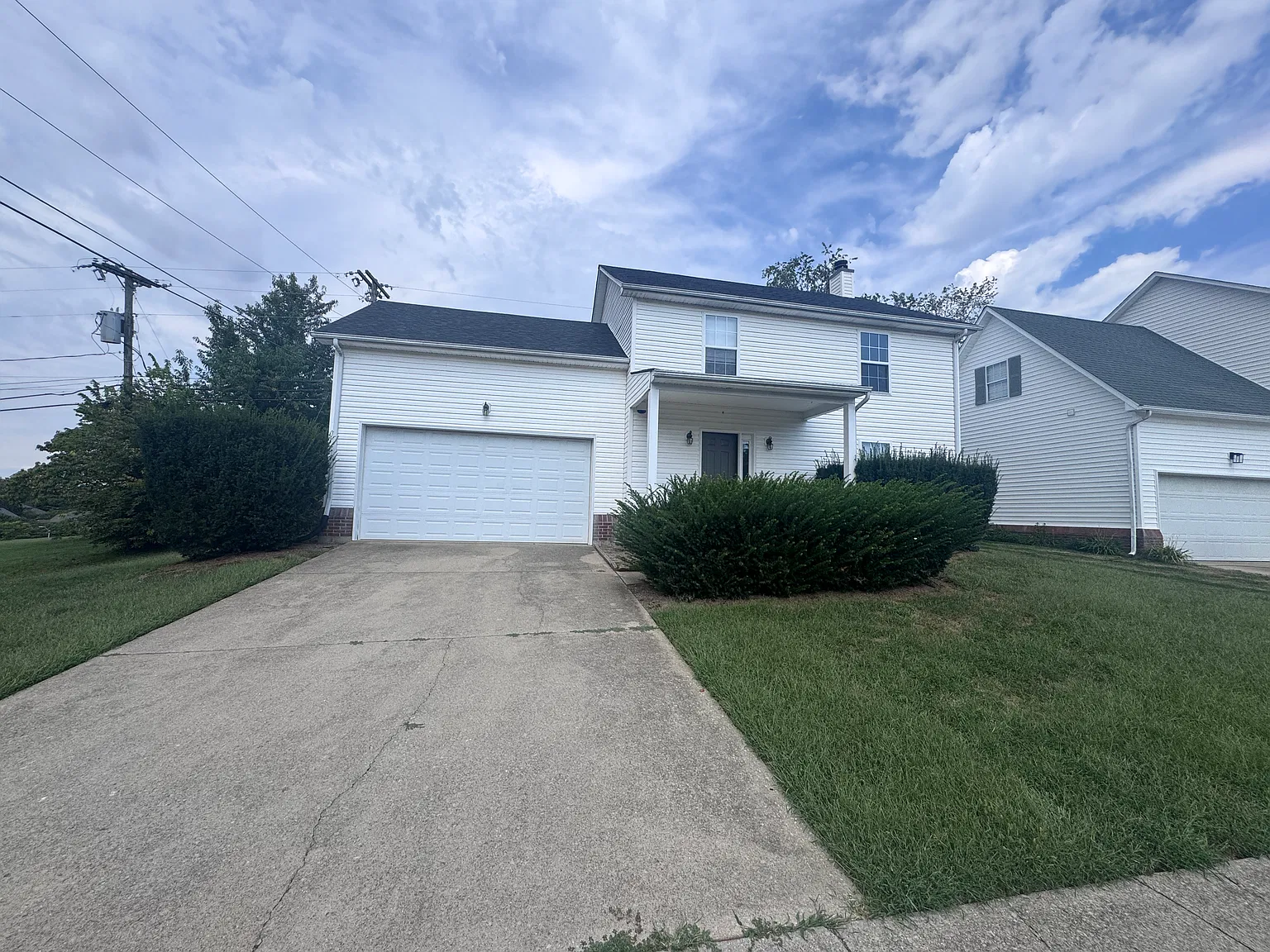 4 bed, 2.5 bath, 1818 sqft, $2,250 — Photo 2