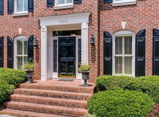 12616 Long Cove Dr, Charlotte, NC 28277
