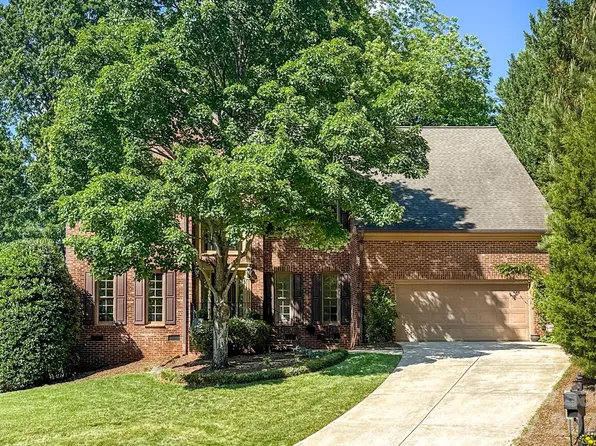 5309 Shasta Hill Ct, Charlotte, NC 28211