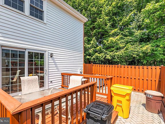 4th image of 1842 Aberdeen Cir