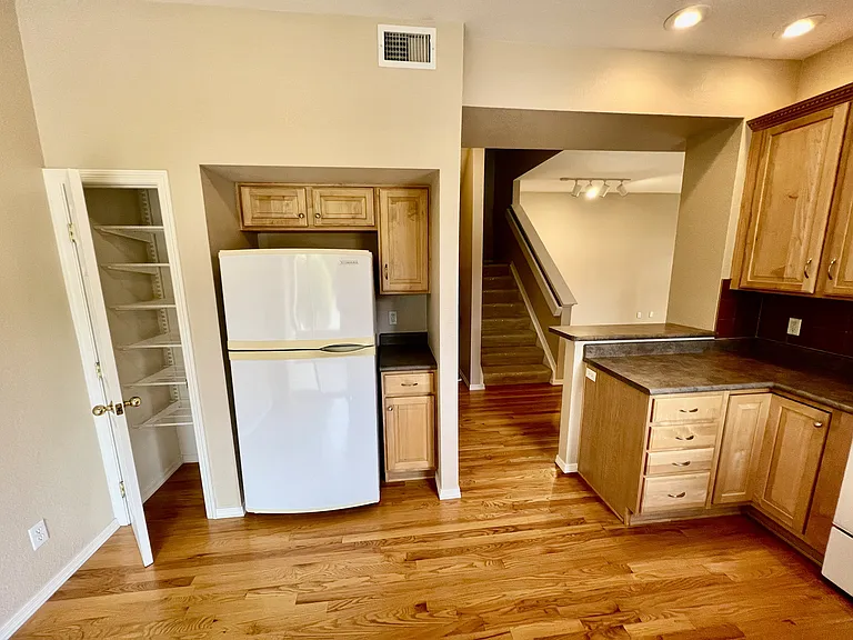 6502 Silver Mesa Dr #F — Photo 9