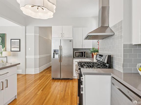 5th image of 612 Fell St