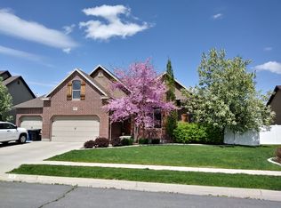 668 W 1850 S, Syracuse, UT 84075
