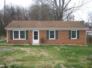 1620 Yy Lovett St, Greensboro, NC 27403