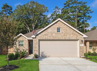 10511 Pineland Dr, Willis, TX 77378