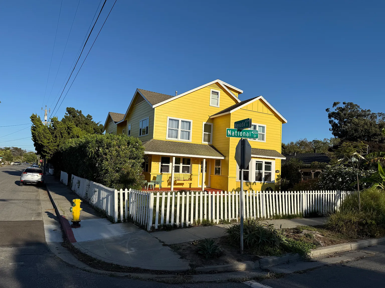 158 National St — Photo 1