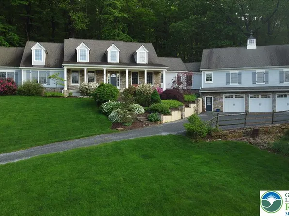 135 Coffeetown Rd, Easton, PA 18042