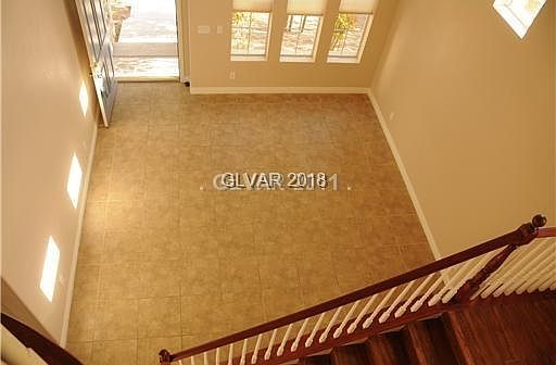4th image of 565 Tecate Valley St