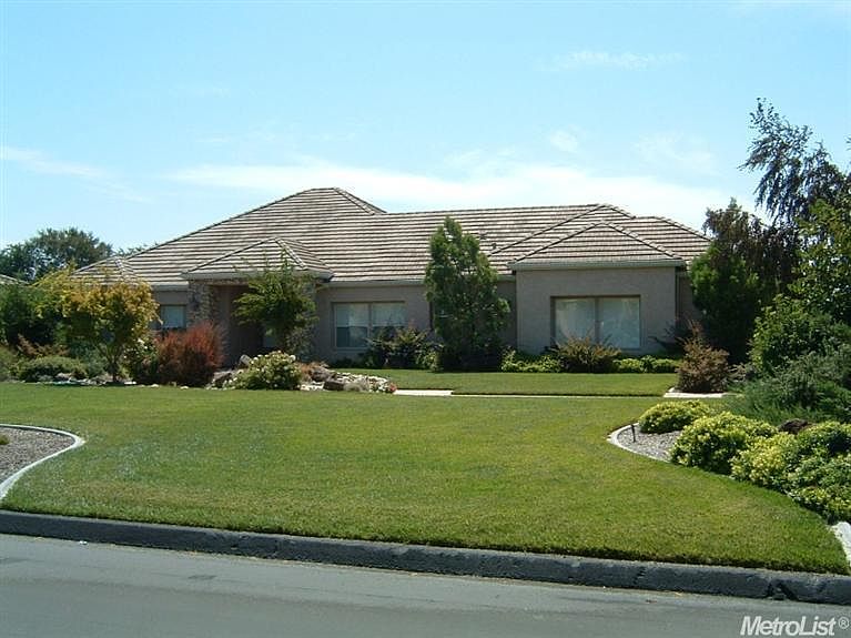 1st image of 5328 Black Oak Dr