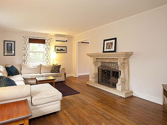 3rd image of 53 Albemarle Pl