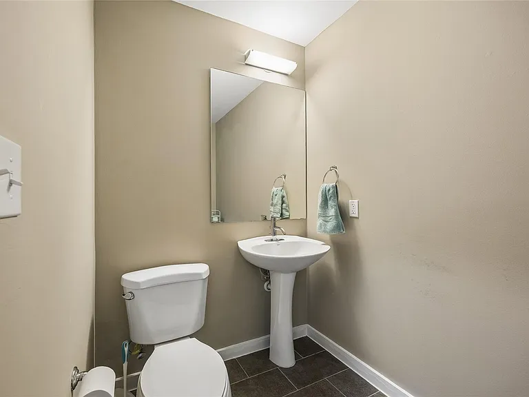 5925 Almeda Rd #11011 — Photo 17