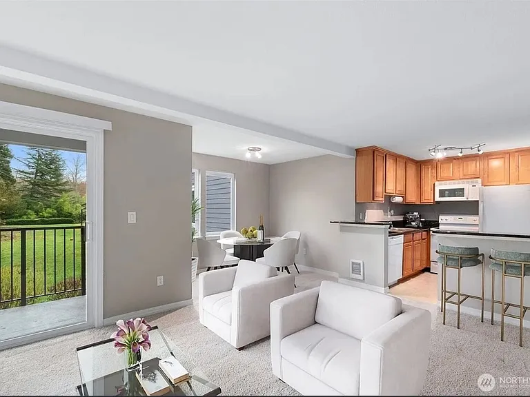 20318 Bothell Everett Hwy #A204 — Photo 2