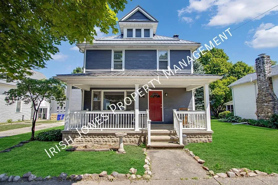 5 bed, 1.5 bath, $2,200 — Photo 1
