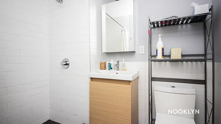 Rented by Nooklyn NYC LLC | media 37