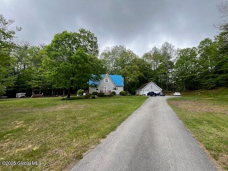 2nd image of 75 Stark Road