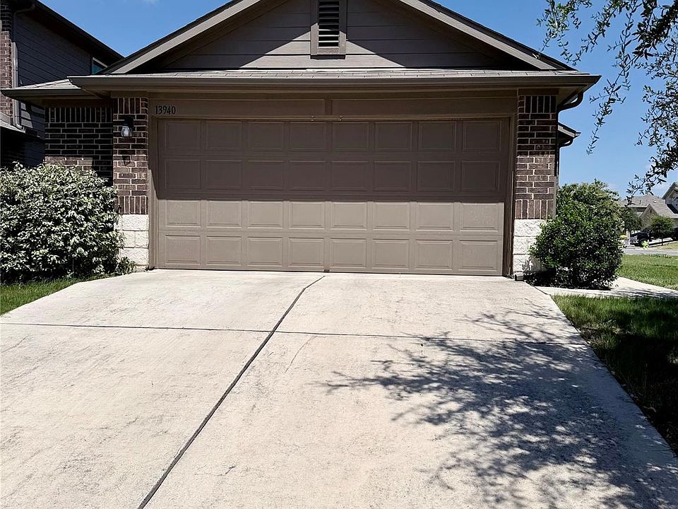 1st image of 13940 Heywood Dr