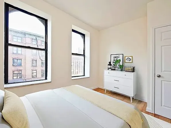 342 Manhattan Avenue image 1 of 13