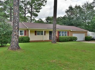 1820 Lullwater Rd, Albany, GA 31707