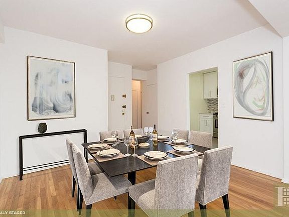 5th image of 3050 Fairfield Ave APT 7L