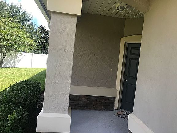 2nd image of 546 Wooded Crossing Cir