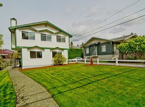 Another shot of the front of the home.