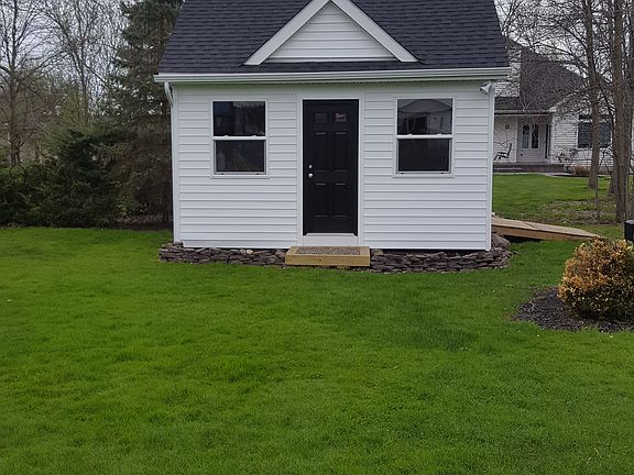 2nd image of 17 Cambridge Ct