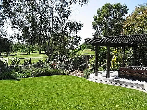 5 bed, 3850 sqft, $4,950 — Photo 4