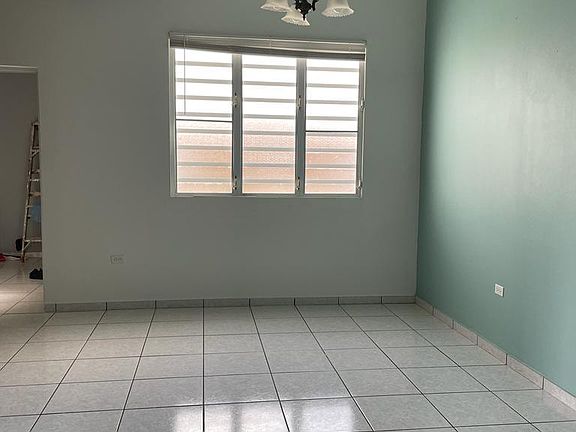 3rd image of 3164 Calle Sinfonia