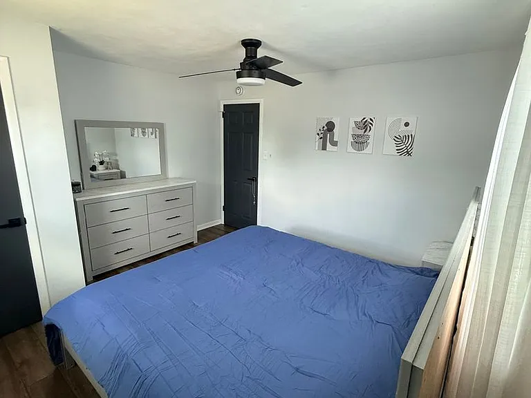 1530 Cottage Ave — Photo 12