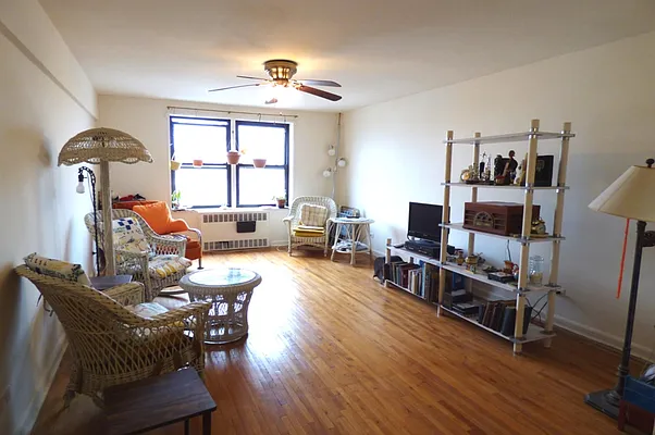 Sold by Fillmore | media 2