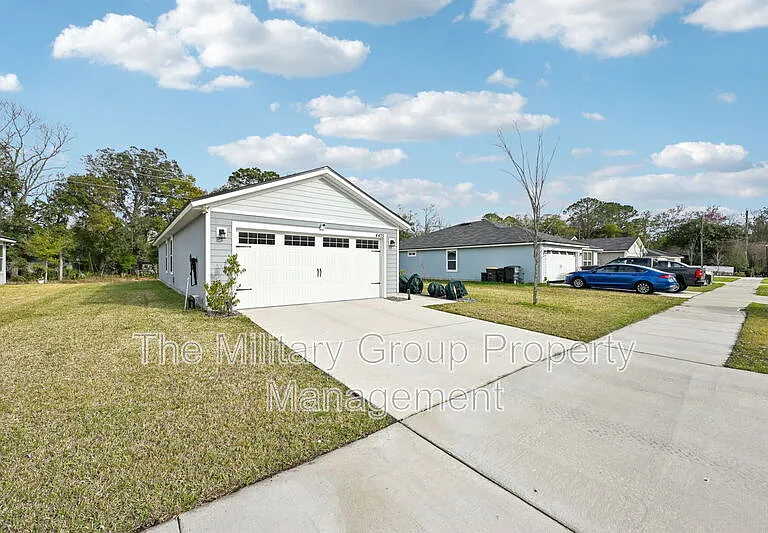 4475 Civic Way — Photo 2