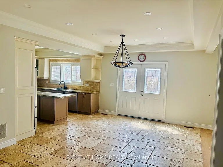 338 Ashbury Rd — Photo 11
