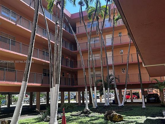 4th image of 1990 W 56th St APT 1320