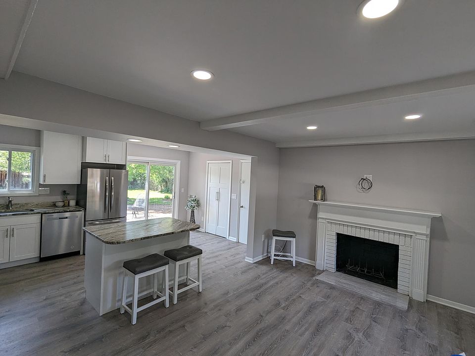 1st image of 23849 Brookplace Ct