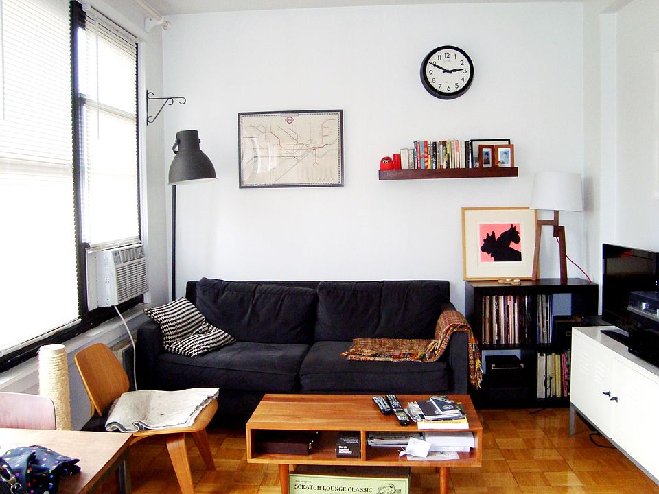 2nd image of 65 Saint Felix St APT 4
