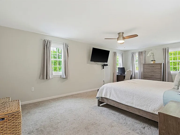 35 Millbrook Dr #35 — Photo 17