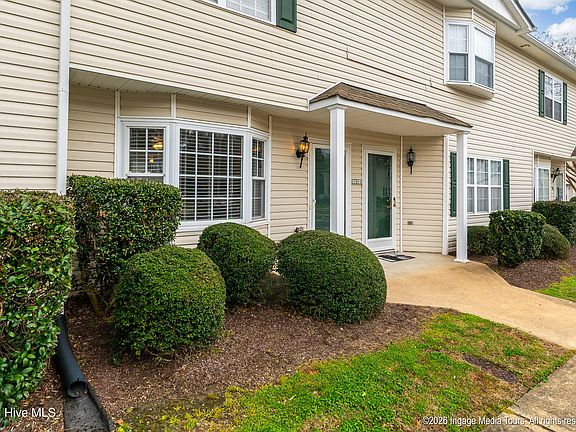 2nd image of 2320 Vineyard Drive #O-7