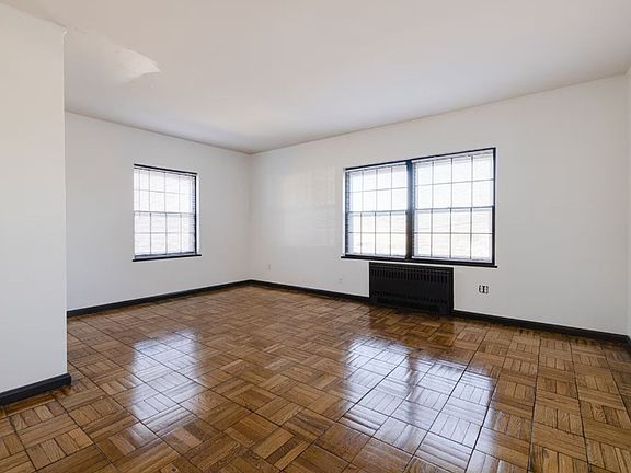5th image of 3333 Grand Ave APT 126