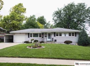 4634 N 81st St, Omaha, NE 68134