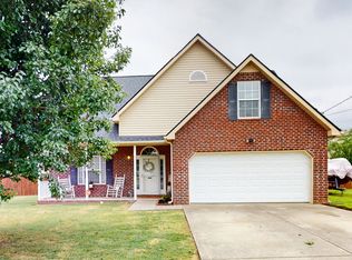 1105 Maxie Ct, La Vergne, TN 37086