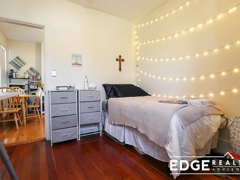 9 Bennett St #3 — Photo 12