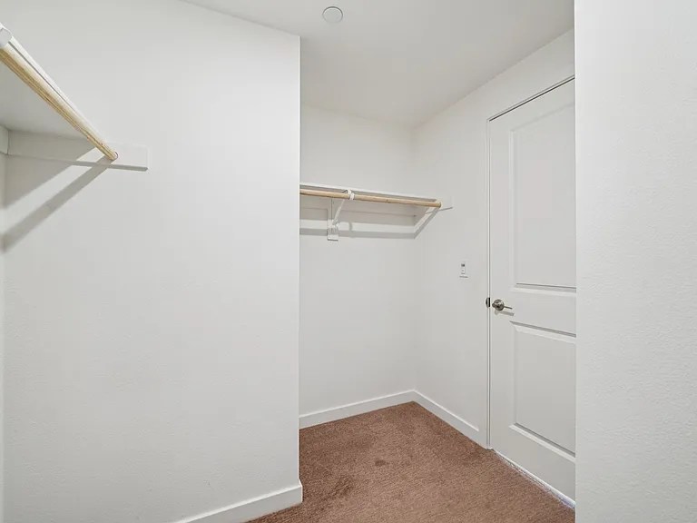 11048 Luminate Dr — Photo 26