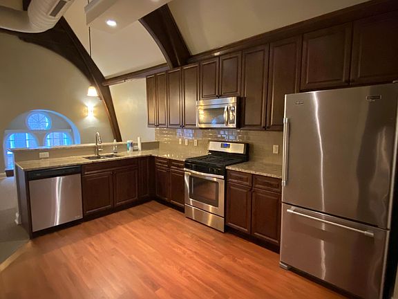 3rd image of 598 Lafayette Ave Unit 308