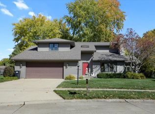 2502 Bershire Dr, Champaign, IL