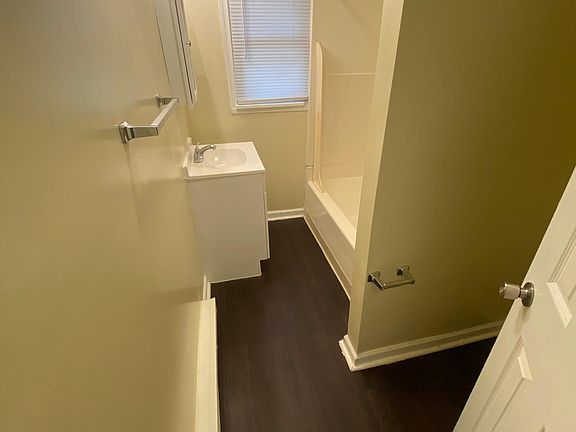 5th image of 6124 Ullswater Ave